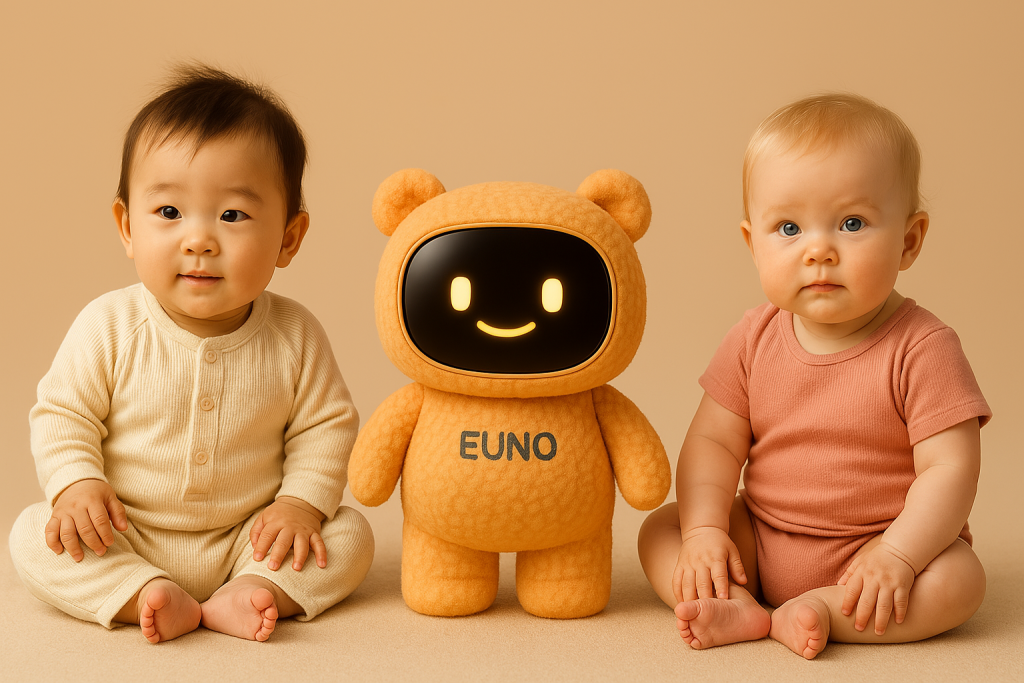 Euno orange en laine auprès de deux bébés